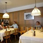 Hotel Baeren 3*